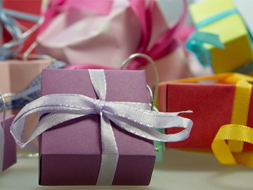 ¡Adelanta las compras navideñas! Regala belleza con los cheques regalo de Figursan