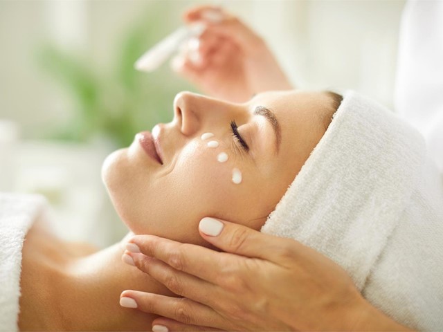 ¿Buscas el mejor cuidado facial? Te presentamos Skeyndor