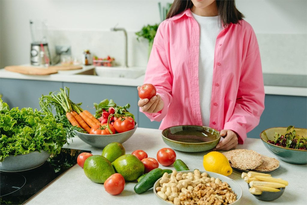 Cuida tu alimentación antes de la llegada del verano con Figursan