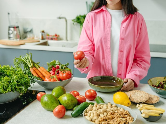 Cuida tu alimentación antes de la llegada del verano con Figursan