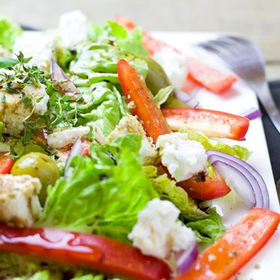¡Cuida tu alimentación este verano con nuestro servicio de nutrición!