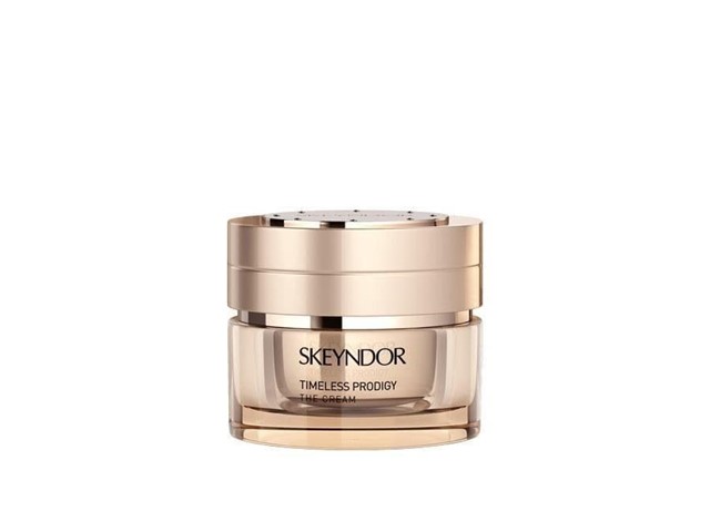 Descubre nuestro catálogo de productos de cosmética facial de la prestigiosa marca Skeyndor