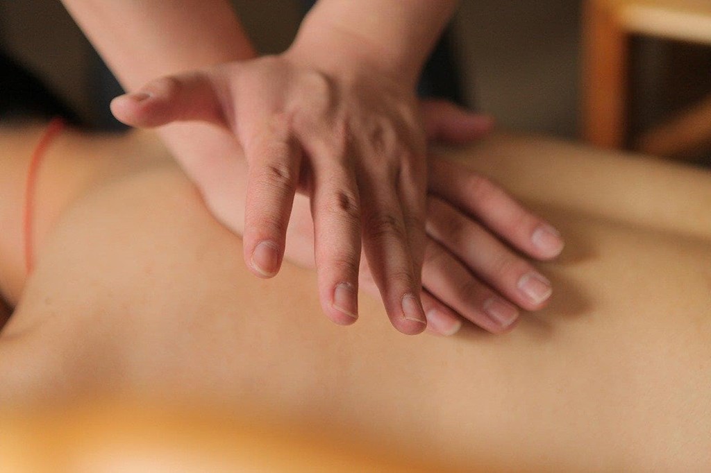 Elimina el dolor y el estrés en nuestro centro de masajes en Pontevedra 