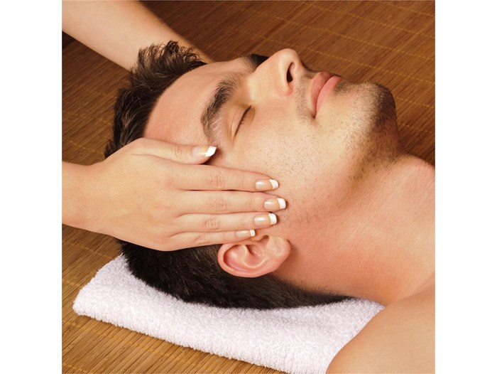 Ritual para el hombre (facial + masaje de espalda relajante)